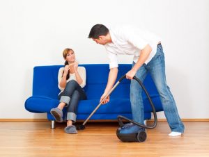 man-vacuums-housework-trends-jpg-653x0_q80_crop-smart